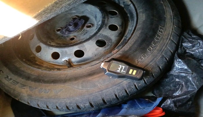 2020 Maruti Dzire VXI, Petrol, Manual, 41,000 km, tyre