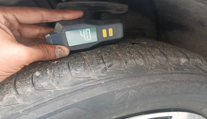 2019 Tata NEXON XZA PLUS PETROL, Petrol, Automatic, 1,00,825 km, tyre