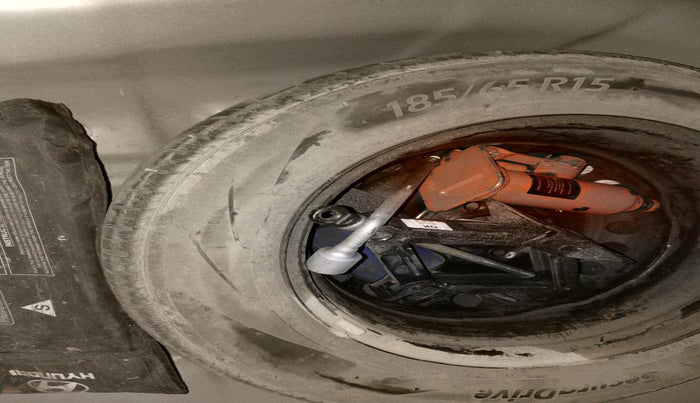 2021 Hyundai Verna SX 1.5 CRDI, Diesel, Manual, 92,447 km, tyre