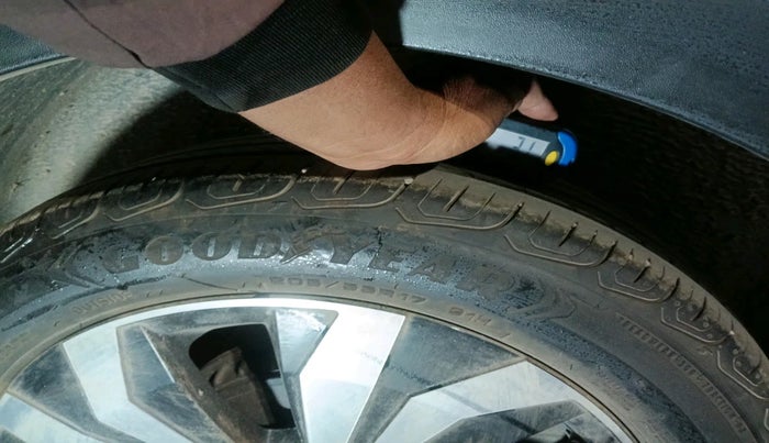 2021 Volkswagen TAIGUN GT PLUS 1.5 TSI DSG, Petrol, Automatic, 28,012 km, tyre