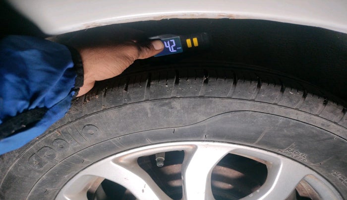 2016 Honda Amaze 1.2L I-VTEC VX, Petrol, Manual, 1,97,879 km, tyre