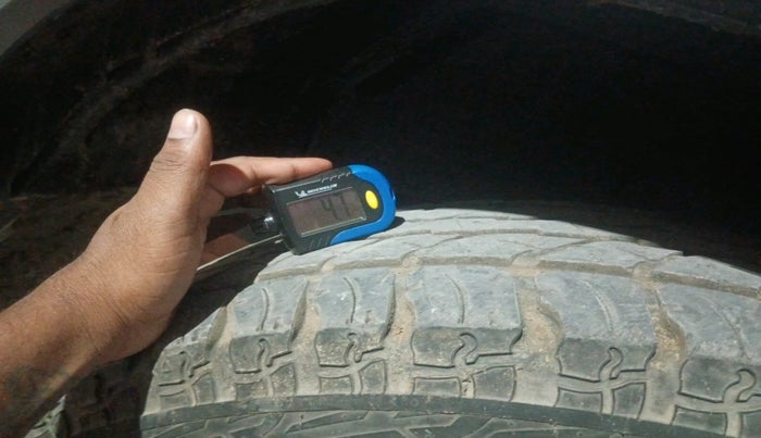 2017 Mahindra Thar CRDE 4X4 AC, Diesel, Manual, 51,088 km, tyre