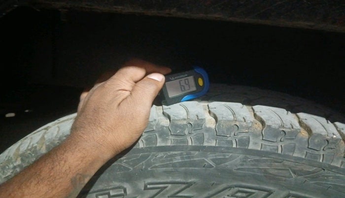 2017 Mahindra Thar CRDE 4X4 AC, Diesel, Manual, 51,088 km, tyre