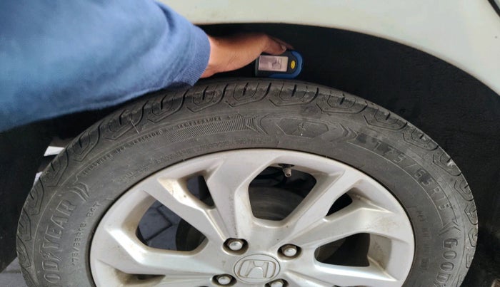 2018 Honda Amaze 1.2L I-VTEC VX, Petrol, Manual, 63,475 km, tyre