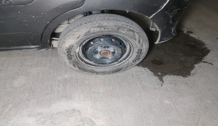 2017 Maruti Alto 800 LXI, Petrol, Manual, 48,723 km, tyre