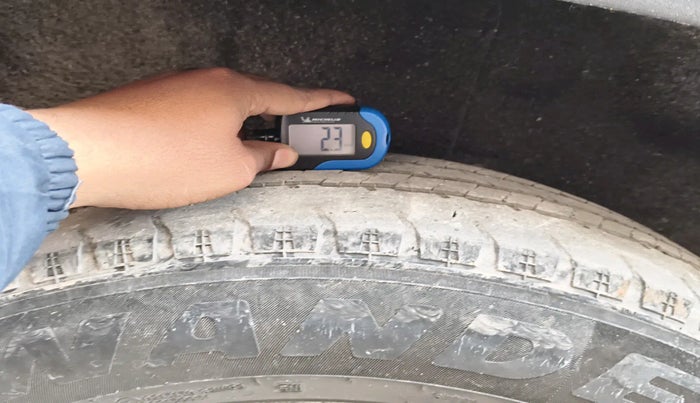 2023 Mahindra SCORPIO-N Z8 L DIESEL AT 2WD 7 STR, Diesel, Automatic, 1,31,970 km, tyre