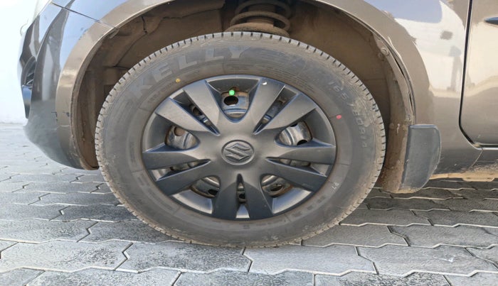 2013 Maruti Ritz VDI, Diesel, Manual, 1,77,152 km, tyre