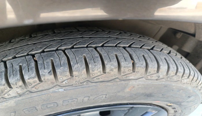 2013 Maruti Ritz VDI, Diesel, Manual, 1,77,152 km, tyre