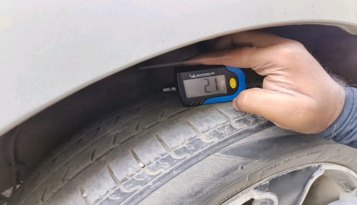 2018 Maruti Celerio VXI (O) CNG, Petrol, Manual, 1,22,619 km, tyre