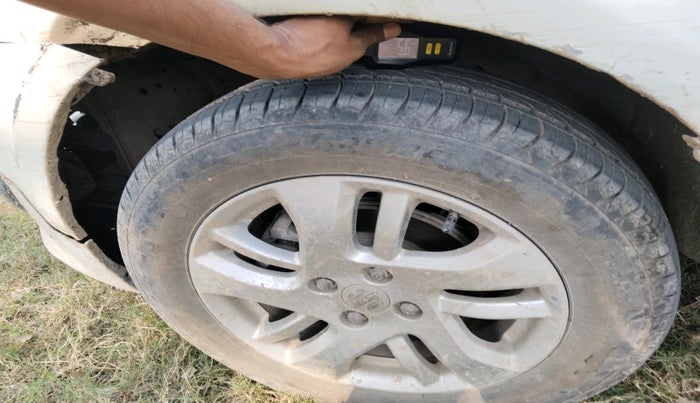 2014 Maruti Swift Dzire ZXI, Petrol, Manual, 1,33,234 km, tyre