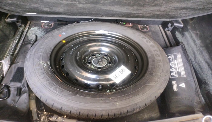 2021 Jeep Compass LIMITED (O) 2.0 DIESEL 4X4 AT, Diesel, Automatic, 42,826 km, tyre