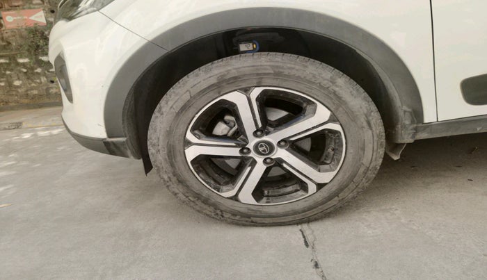 2021 Tata NEXON XZA PLUS SUNROOF DIESEL, Diesel, Automatic, 86,775 km, tyre