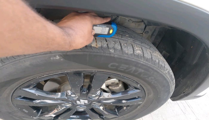 2019 Maruti Vitara Brezza ZDI PLUS, Diesel, Manual, 1,01,182 km, tyre