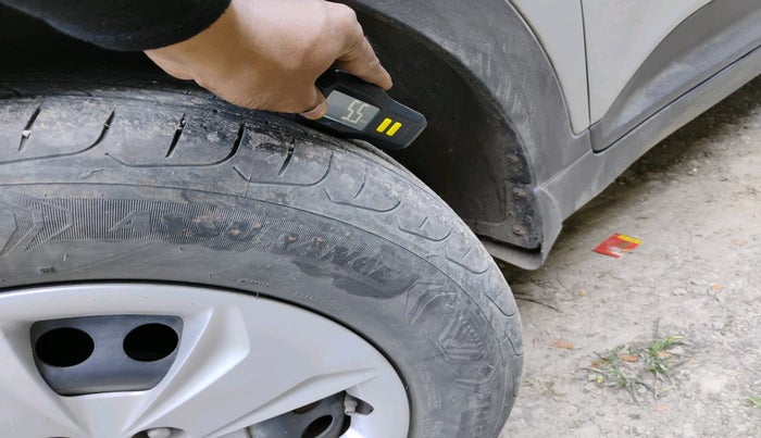 2019 Hyundai Creta EX 1.4 DIESEL, Diesel, Manual, 1,59,541 km, tyre