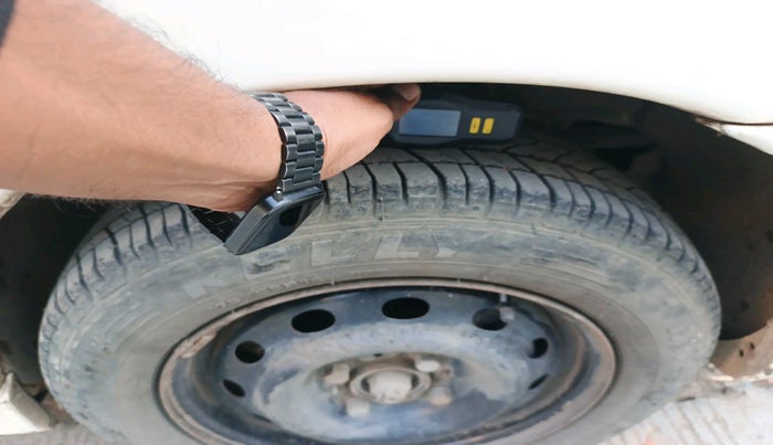 2011 Tata Indigo ECS LX CR4, Diesel, Manual, 2,07,928 km, tyre