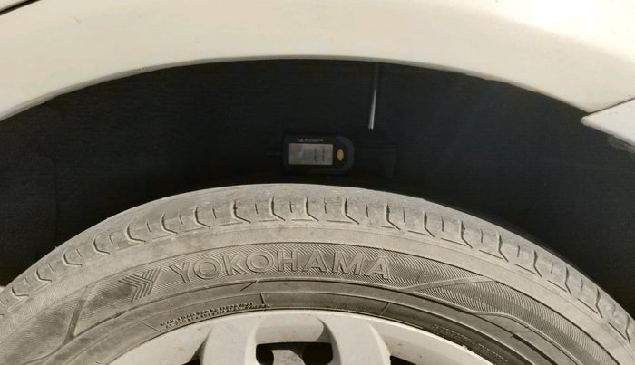 2011 Fiat Grand Punto ACTIVE 1.3, Diesel, Manual, 88,100 km, tyre