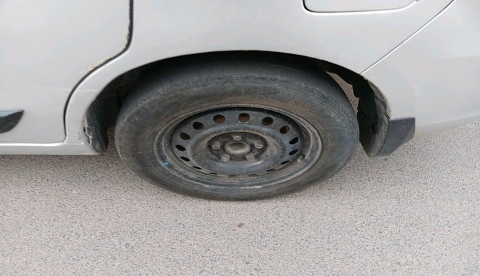 2015 Maruti Ertiga VDI ABS, Diesel, Manual, 1,13,810 km, tyre