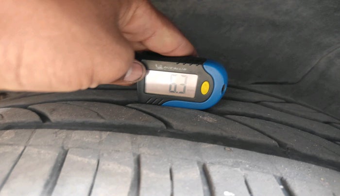 2021 Mahindra Thar LX D AT 4WD HT, Diesel, Automatic, 40,226 km, tyre