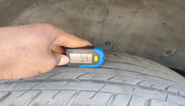 2021 Mahindra Thar LX D AT 4WD HT, Diesel, Automatic, 40,226 km, tyre