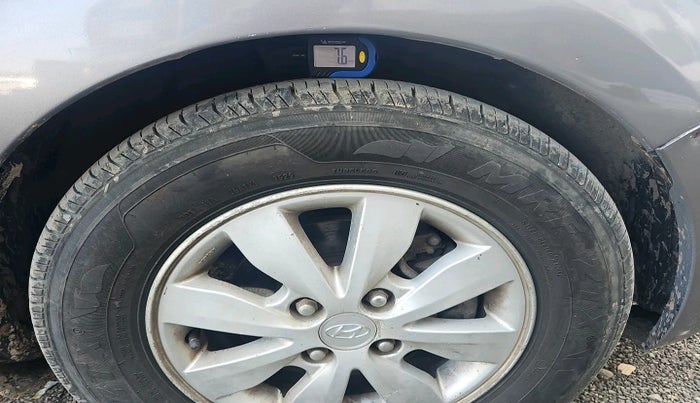 2013 Hyundai i20 SPORTZ 1.4 CRDI, Diesel, Manual, 1,42,434 km, tyre