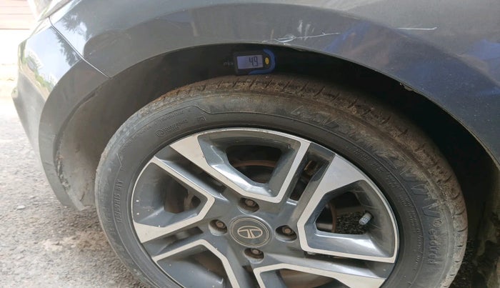 2020 Tata Tiago XZA PLUS PETROL, Petrol, Automatic, 60,469 km, tyre