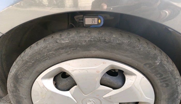 2021 Tata TIGOR XM PETROL, Petrol, Manual, 51,217 km, tyre