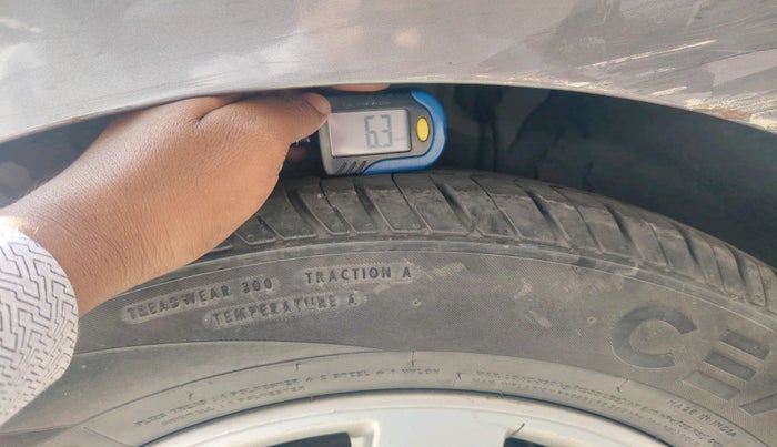 2014 Hyundai i20 SPORTZ 1.2, Petrol, Manual, 93,317 km, tyre