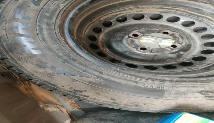 2018 Honda Amaze 1.5L I-DTEC VX, Diesel, Manual, 1,20,590 km, tyre