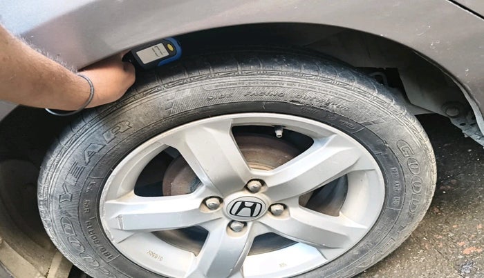 2011 Honda City 1.5L I-VTEC V MT, Petrol, Manual, 75,504 km, tyre