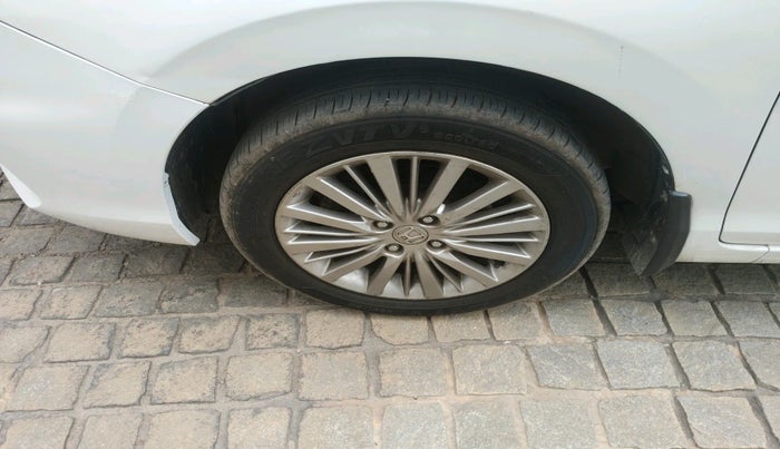 2020 Honda City 1.5L I-VTEC V MT 5TH GEN, Petrol, Manual, 28,890 km, tyre