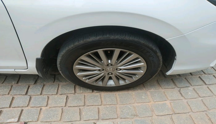 2020 Honda City 1.5L I-VTEC V MT 5TH GEN, Petrol, Manual, 28,890 km, tyre