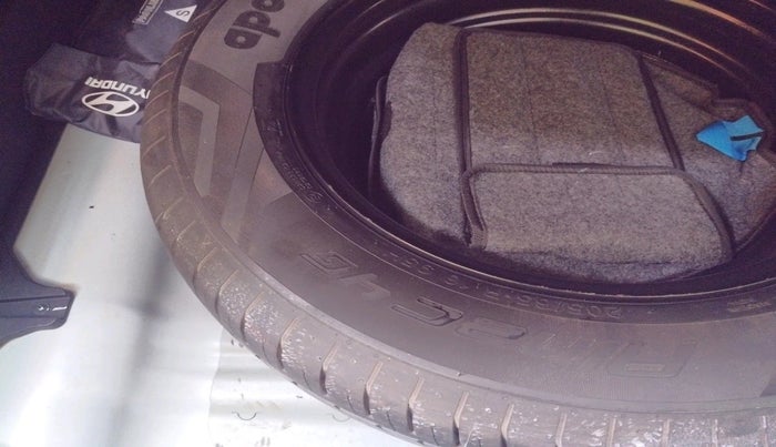 2023 Hyundai Creta EX 1.5 PETROL, Petrol, Manual, 9,381 km, tyre