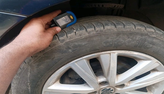 2013 Volkswagen Polo GT TSI AT, Petrol, Automatic, 45,167 km, tyre