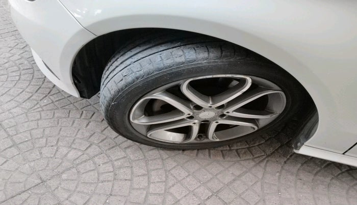 2013 Mercedes Benz A Class A180 SPORT PETROL, Petrol, Automatic, 35,533 km, tyre