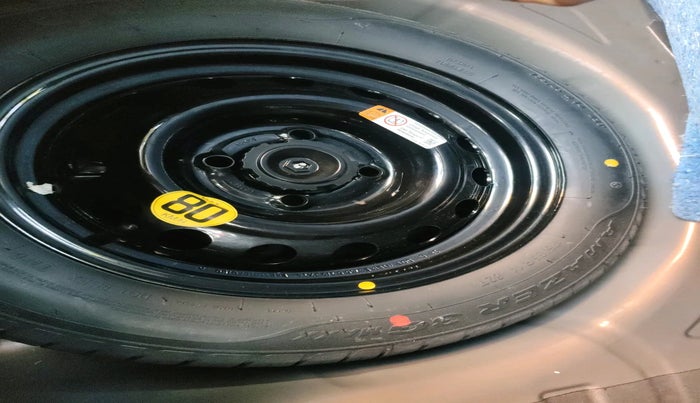 2018 Ford FREESTYLE TITANIUM 1.2 PETROL, Petrol, Manual, 51,906 km, tyre