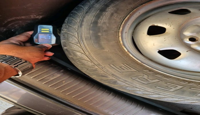 2011 Hyundai Santro Xing GL PLUS LPG, Petrol, Manual, 46,504 km, tyre