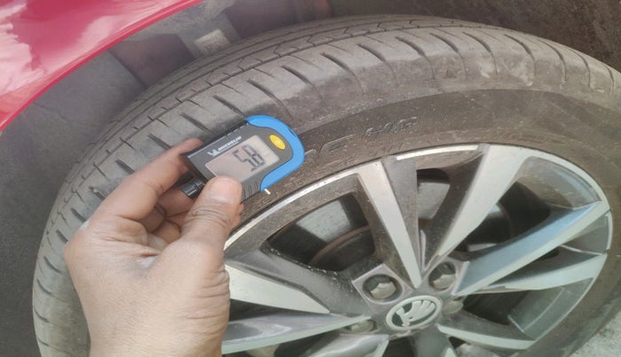 2023 Skoda SLAVIA STYLE 1.5L TSI DSG, Petrol, Automatic, 12,293 km, tyre