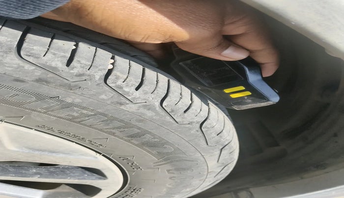 2023 Maruti FRONX DELTA PLUS 1.2MT, Petrol, Manual, 12,365 km, tyre