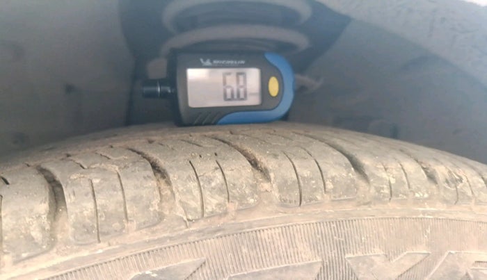 2016 Ford Figo Aspire TREND 1.2 PETROL, Petrol, Manual, 68,806 km, tyre