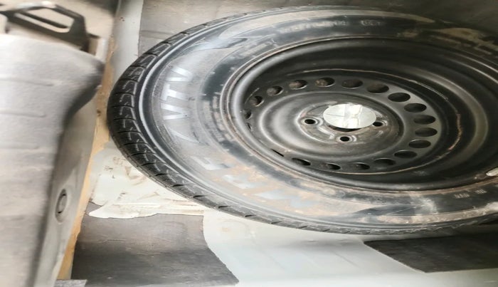 2019 Honda Amaze 1.5L I-DTEC VX CVT, Diesel, Automatic, 1,17,853 km, tyre