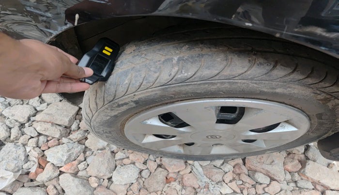 2011 Chevrolet Spark LT 1.0, Petrol, Manual, 50,251 km, tyre