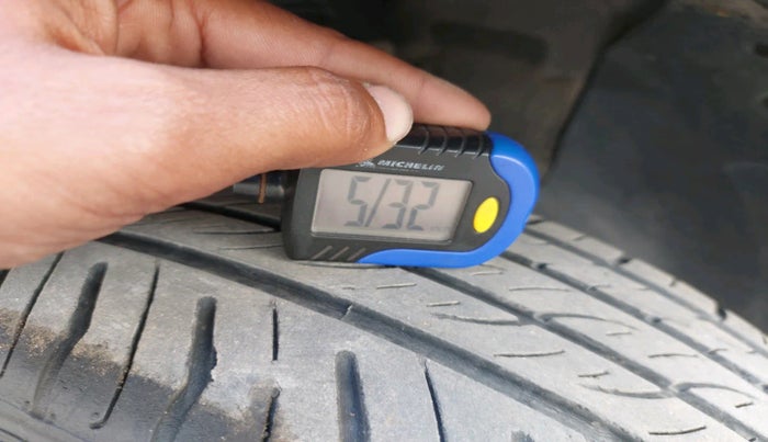 2018 Hyundai Verna 1.6 VTVT SX, Petrol, Manual, 62,412 km, tyre