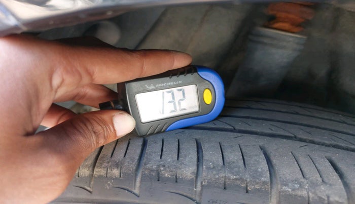 2018 Hyundai Verna 1.6 VTVT SX, Petrol, Manual, 62,412 km, tyre