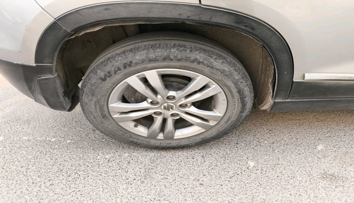 2017 Maruti Vitara Brezza VDI (O), Diesel, Manual, 2,01,363 km, tyre