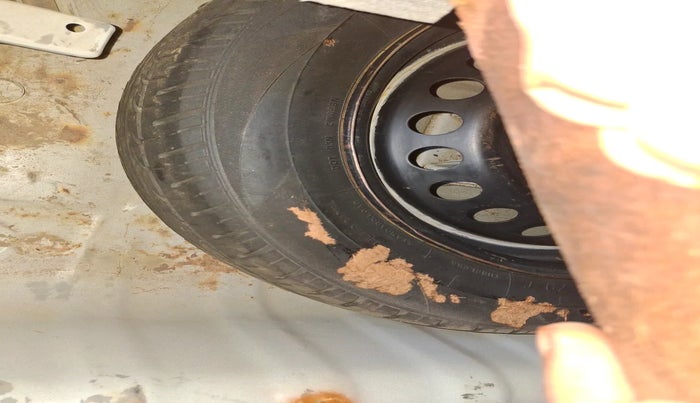 2016 Hyundai Grand i10 SPORTZ 1.1 CRDI, Diesel, Manual, 1,00,851 km, tyre