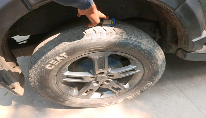 2021 Mahindra Thar LX PETROL HT 4WD AT, Petrol, Automatic, 56,581 km, tyre