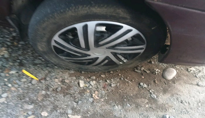 2013 Tata Indigo ECS LX CR4, Diesel, Manual, 2,18,837 km, tyre