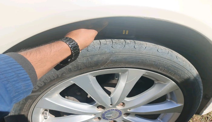 2013 Mercedes Benz S Class S350 CDI L V6, Diesel, Automatic, 87,579 km, tyre