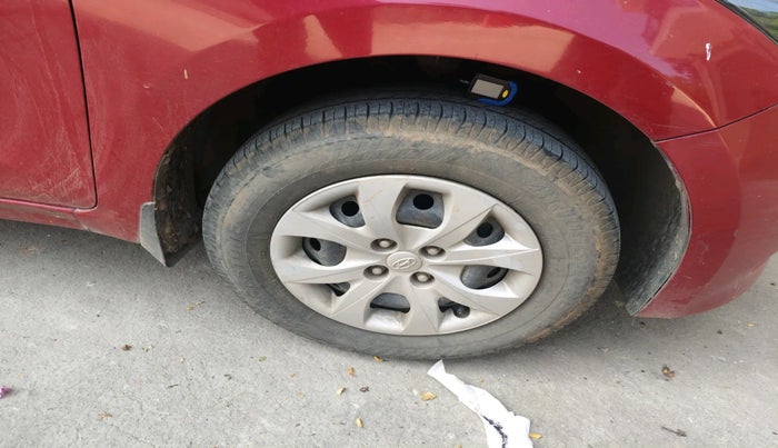 2016 Hyundai Elite i20 MAGNA 1.2, Petrol, Manual, 77,272 km, tyre