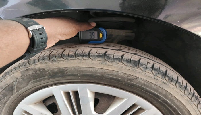 2011 Hyundai Santro Xing GLS, Petrol, Manual, 68,110 km, tyre